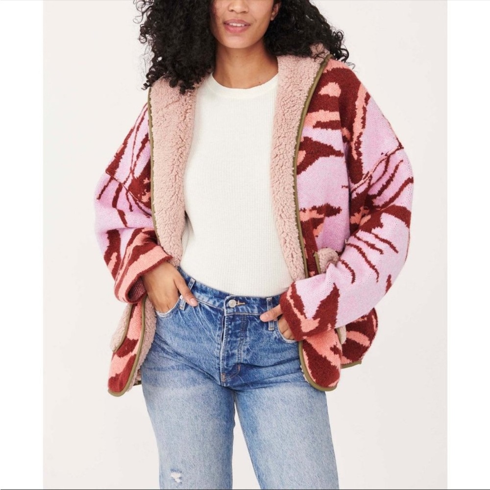 NWT $268 Free People Fuzzy Orchid Rose Combo Winter Chill Reversible Cardigan - Picture 5 of 8